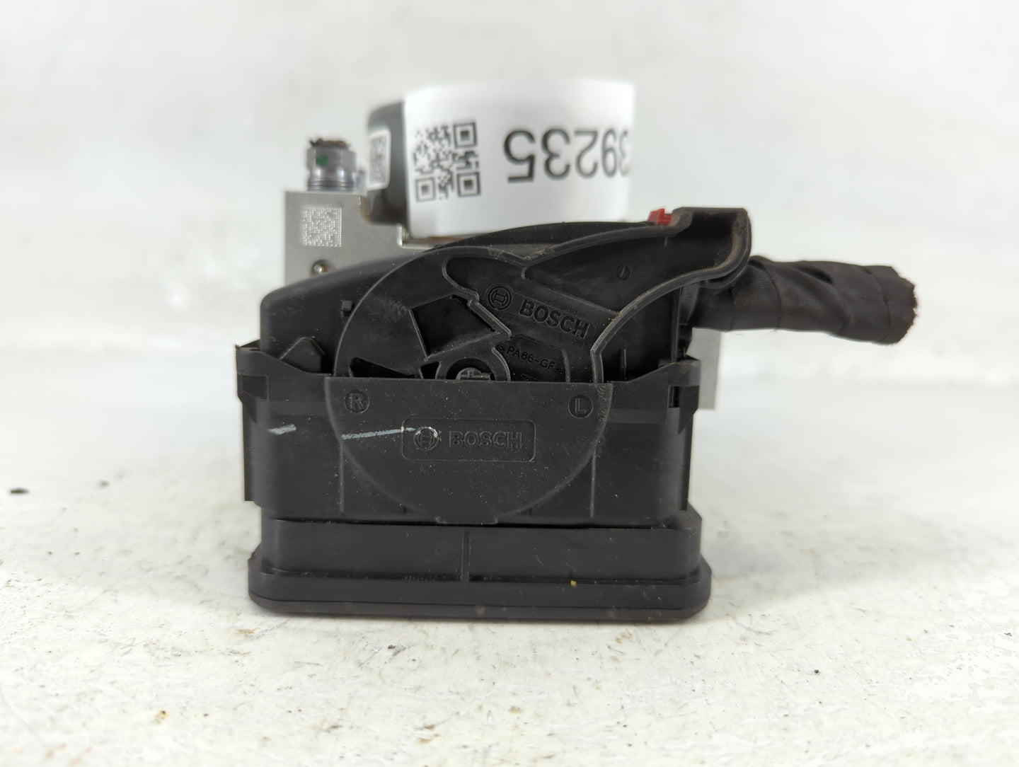 2019 Jeep Compass ABS Pump Control Module Replacement P/N:P68402396AD Fits OEM Used Auto Parts - Oemusedautoparts1.com