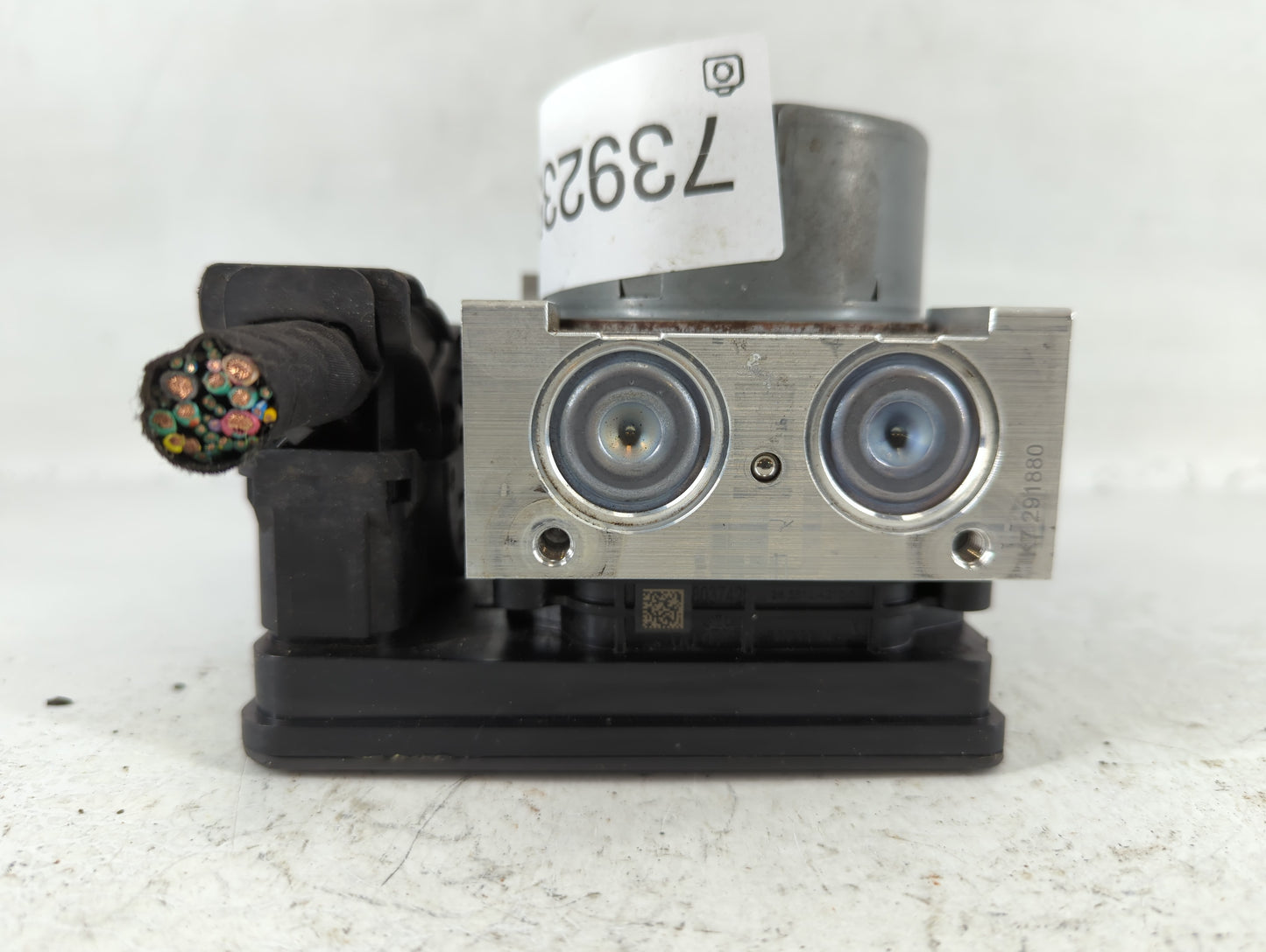 2019 Jeep Compass ABS Pump Control Module Replacement P/N:P68402396AD Fits OEM Used Auto Parts - Oemusedautoparts1.com