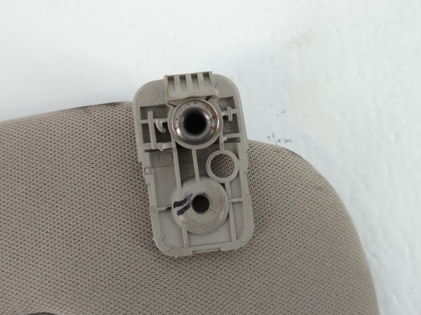 2010-2012 Nissan Altima Sun Visor Shade Replacement Passenger Right Mirror Fits Fits 2010 2011 2012 OEM Used Auto Parts - Oemusedautoparts1.com