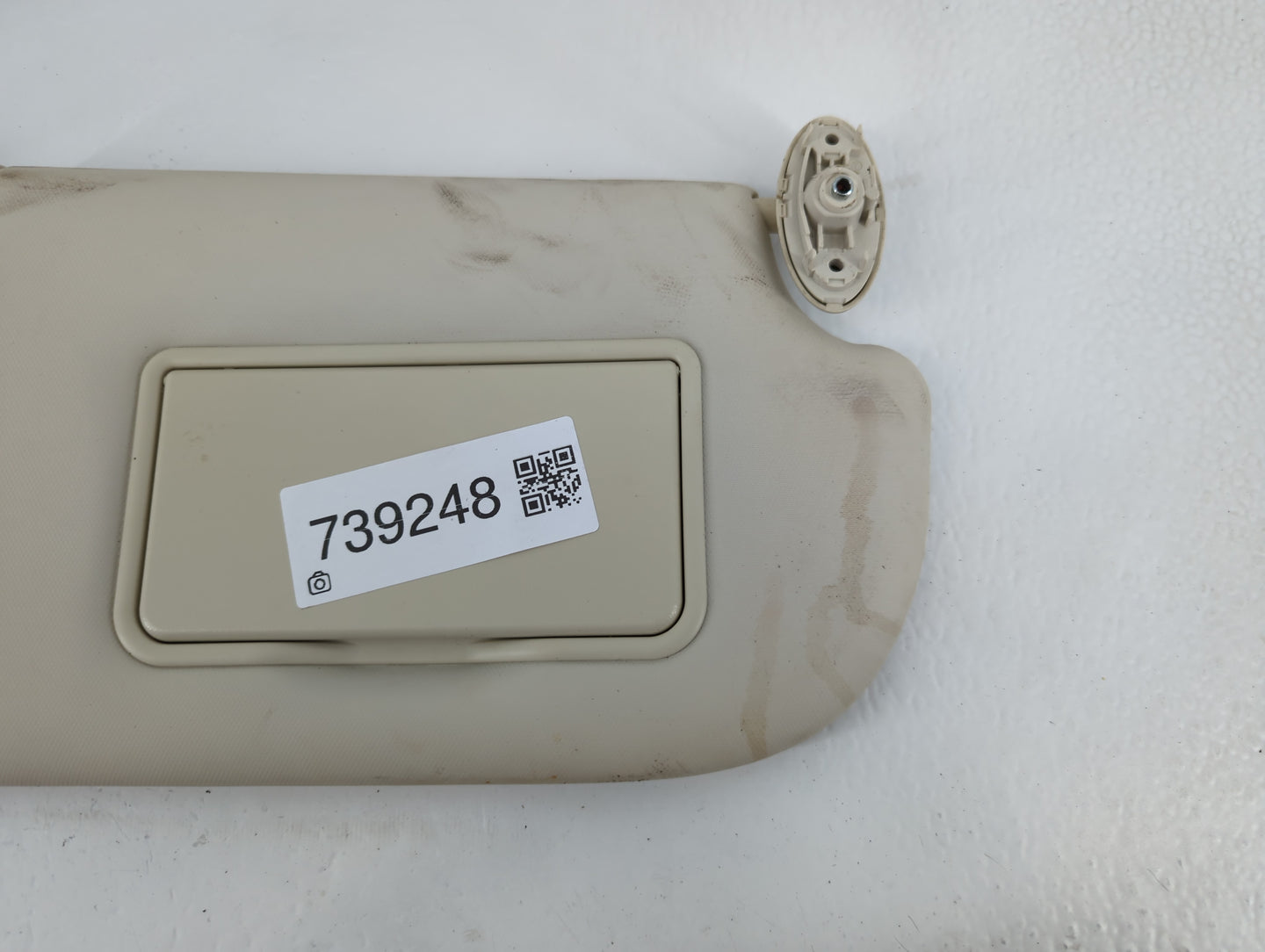2013-2018 Ford Focus Sun Visor Shade Replacement Passenger Right Mirror Fits Fits 2013 2014 2015 2016 2017 2018 OEM Used Auto Parts - Oemusedautoparts1.com