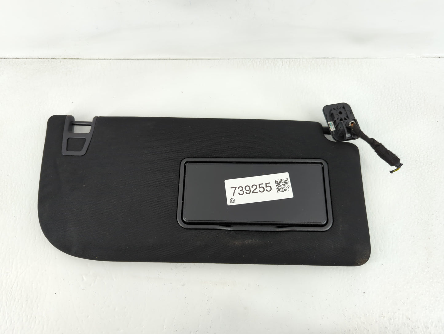 2018 Lincoln Navigator Sun Visor Shade Replacement Passenger Right Mirror Fits OEM Used Auto Parts - Oemusedautoparts1.com