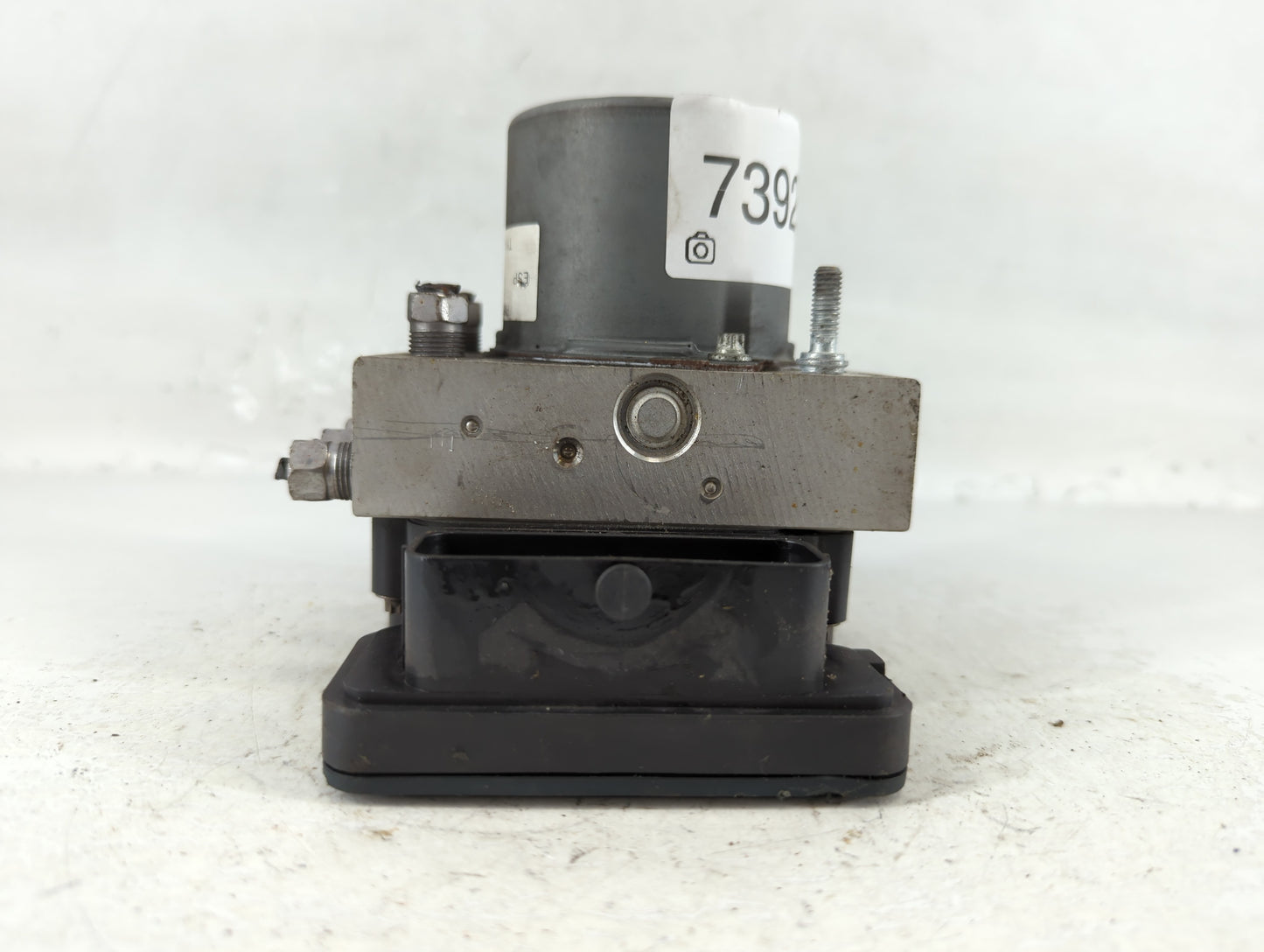 2016 Dodge Caravan ABS Pump Control Module Replacement Fits Fits 2015 2017 2018 2019 2020 OEM Used Auto Parts - Oemusedautoparts1.com