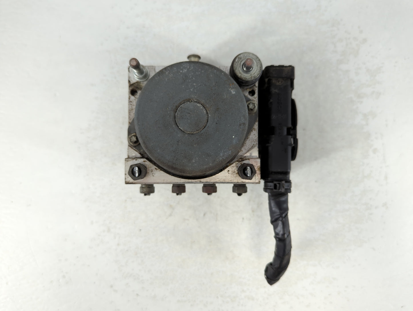 2007 Mazda Miata ABS Pump Control Module Replacement P/N:0 265 231 730 Fits Fits 2006 2008 2009 2010 2011 2012 2013 2014 2015 OEM Used Auto Parts - Oemusedautoparts1.com