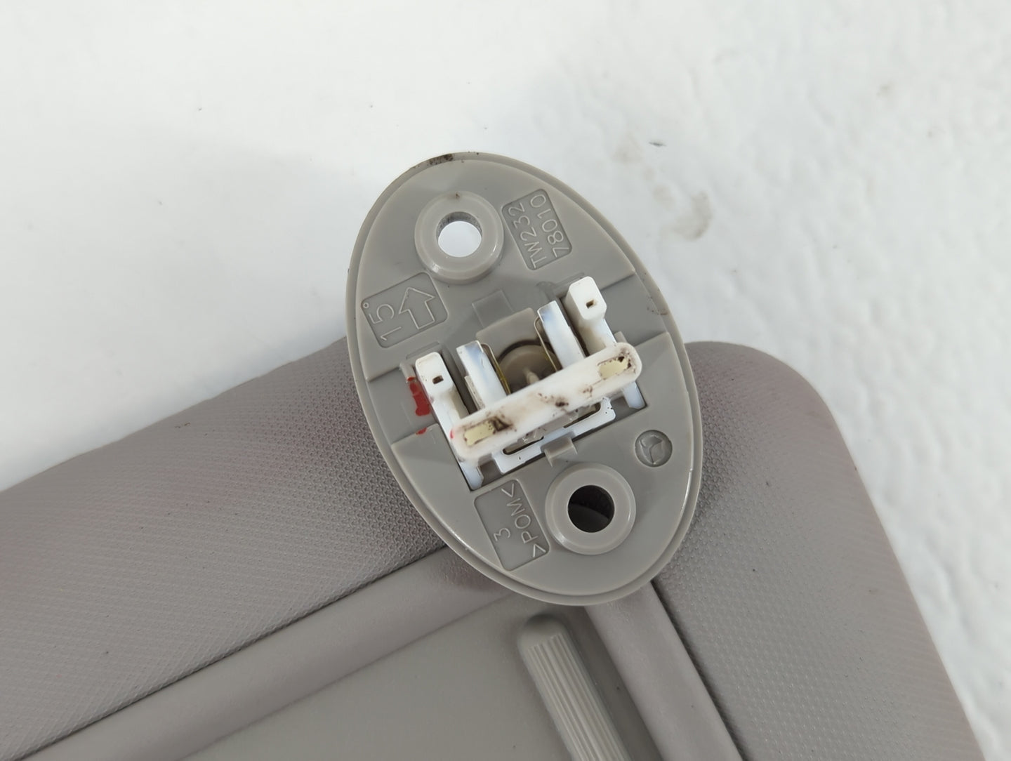 2017-2019 Toyota Corolla Sun Visor Shade Replacement Passenger Right Mirror Fits Fits 2017 2018 2019 OEM Used Auto Parts - Oemusedautoparts1.com