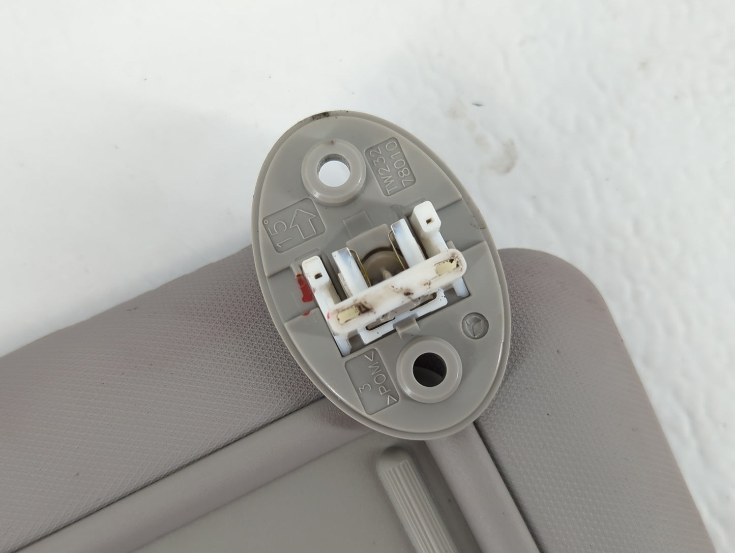 2017-2019 Toyota Corolla Sun Visor Shade Replacement Passenger Right Mirror Fits Fits 2017 2018 2019 OEM Used Auto Parts - Oemusedautoparts1.com