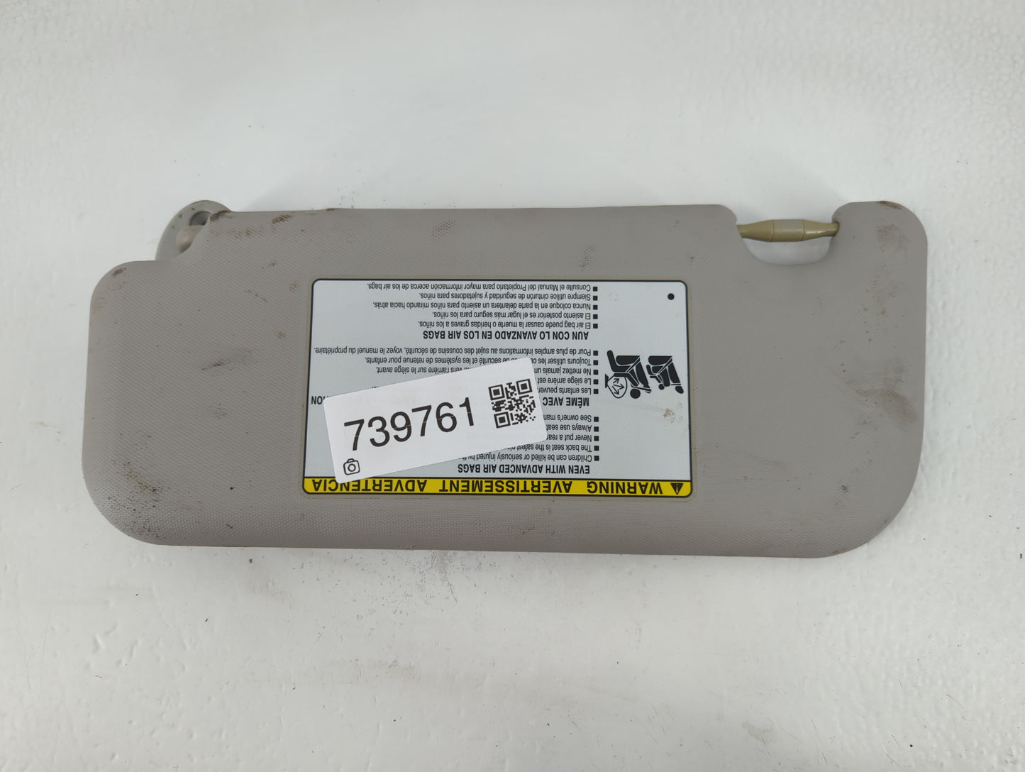 2017-2019 Toyota Corolla Sun Visor Shade Replacement Passenger Right Mirror Fits Fits 2017 2018 2019 OEM Used Auto Parts - Oemusedautoparts1.com