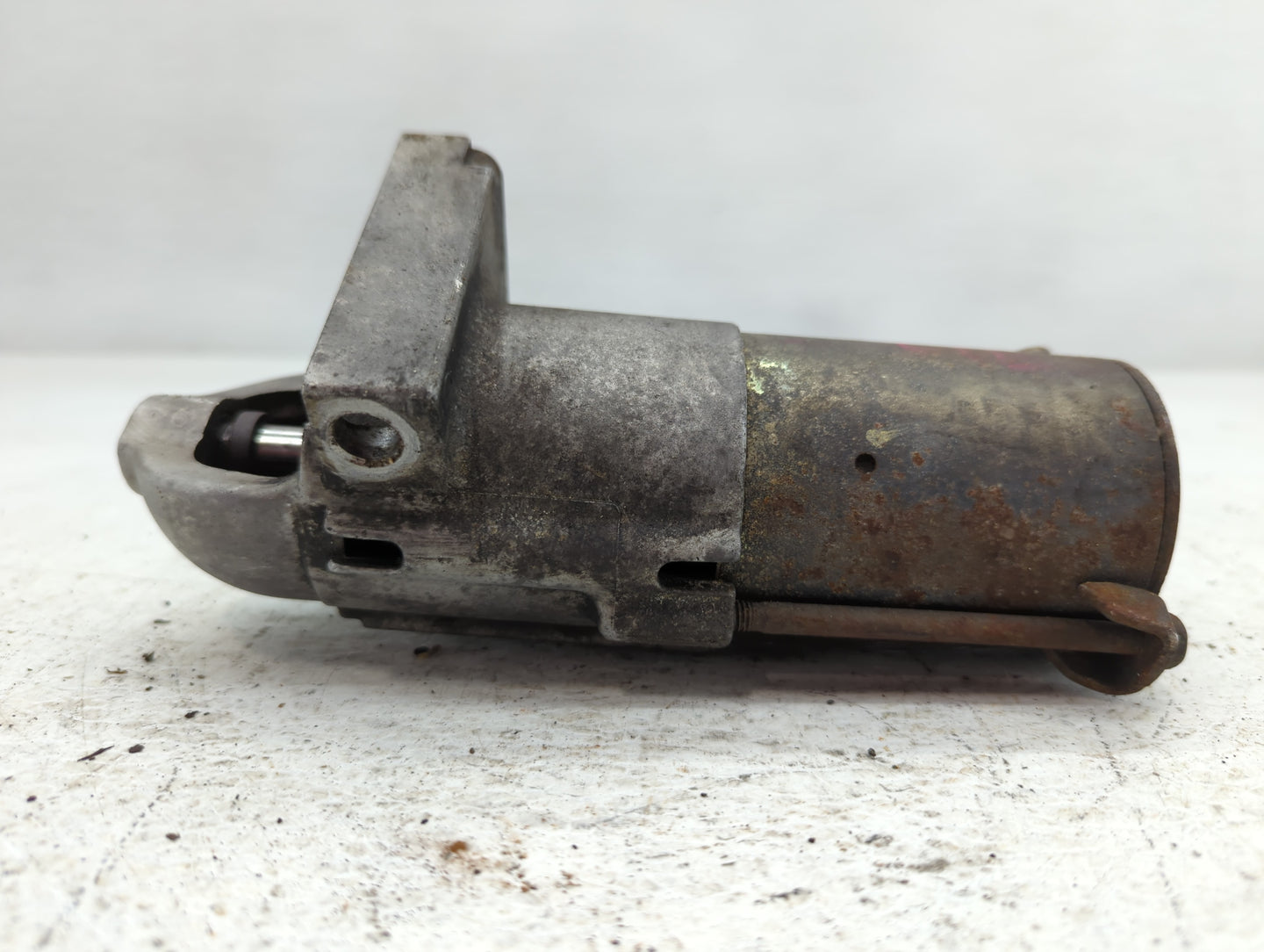 2004-2005 Chevrolet Impala Car Starter Motor Solenoid OEM P/N:12593764 Fits Fits 2004 2005 2006 2007 2008 2009 OEM Used Auto Parts - Oemusedautoparts1.com