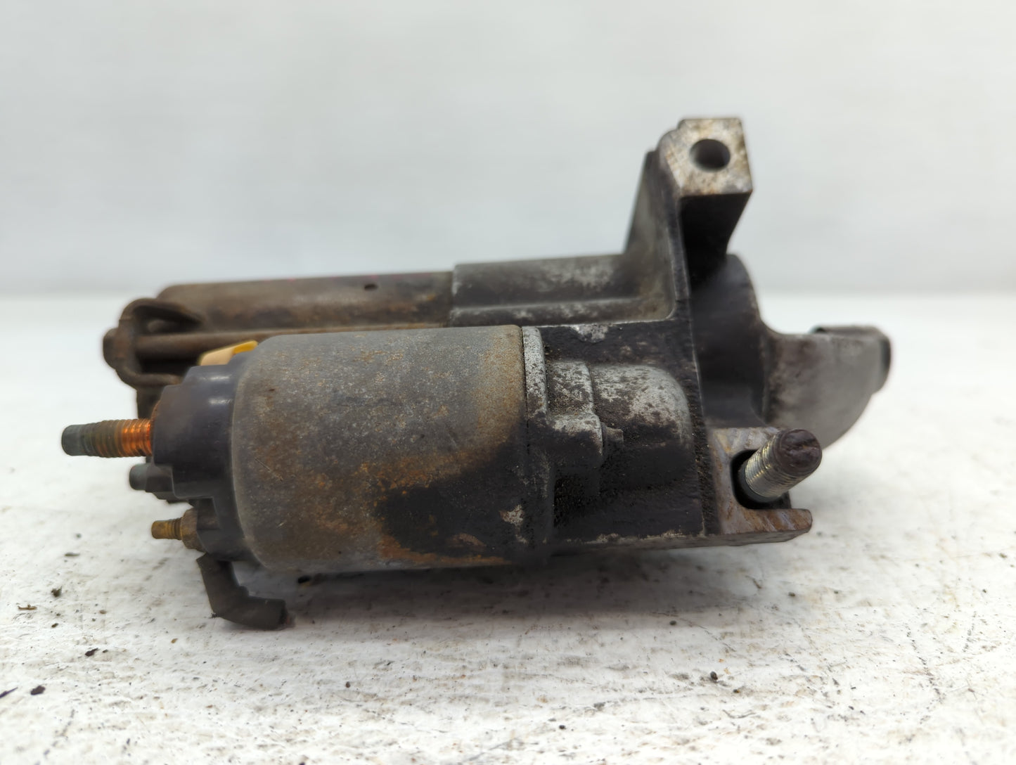 2004-2005 Chevrolet Impala Car Starter Motor Solenoid OEM P/N:12593764 Fits Fits 2004 2005 2006 2007 2008 2009 OEM Used Auto Parts - Oemusedautoparts1.com