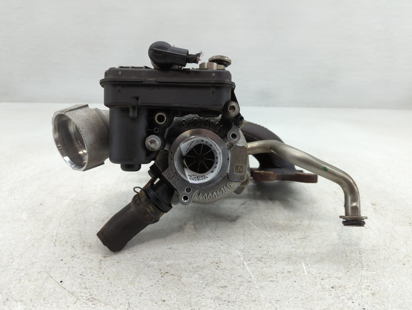 2019 Volkswagen Jetta Turbocharger Exhaust Manifold With Turbo Charger - Oemusedautoparts1.com