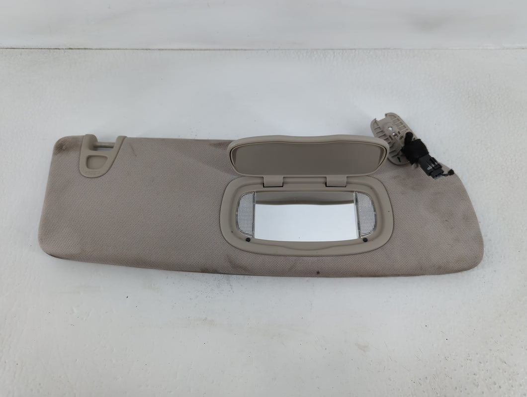 2017-2020 Chrysler Pacifica Sun Visor Shade Replacement Passenger Right Mirror Fits Fits 2017 2018 2019 2020 OEM Used Auto Parts