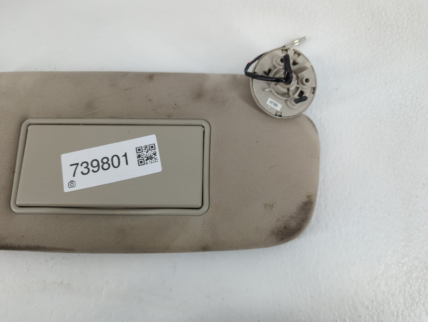 2011-2022 Dodge Durango Sun Visor Shade Replacement Passenger Right Mirror Fits OEM Used Auto Parts - Oemusedautoparts1.com