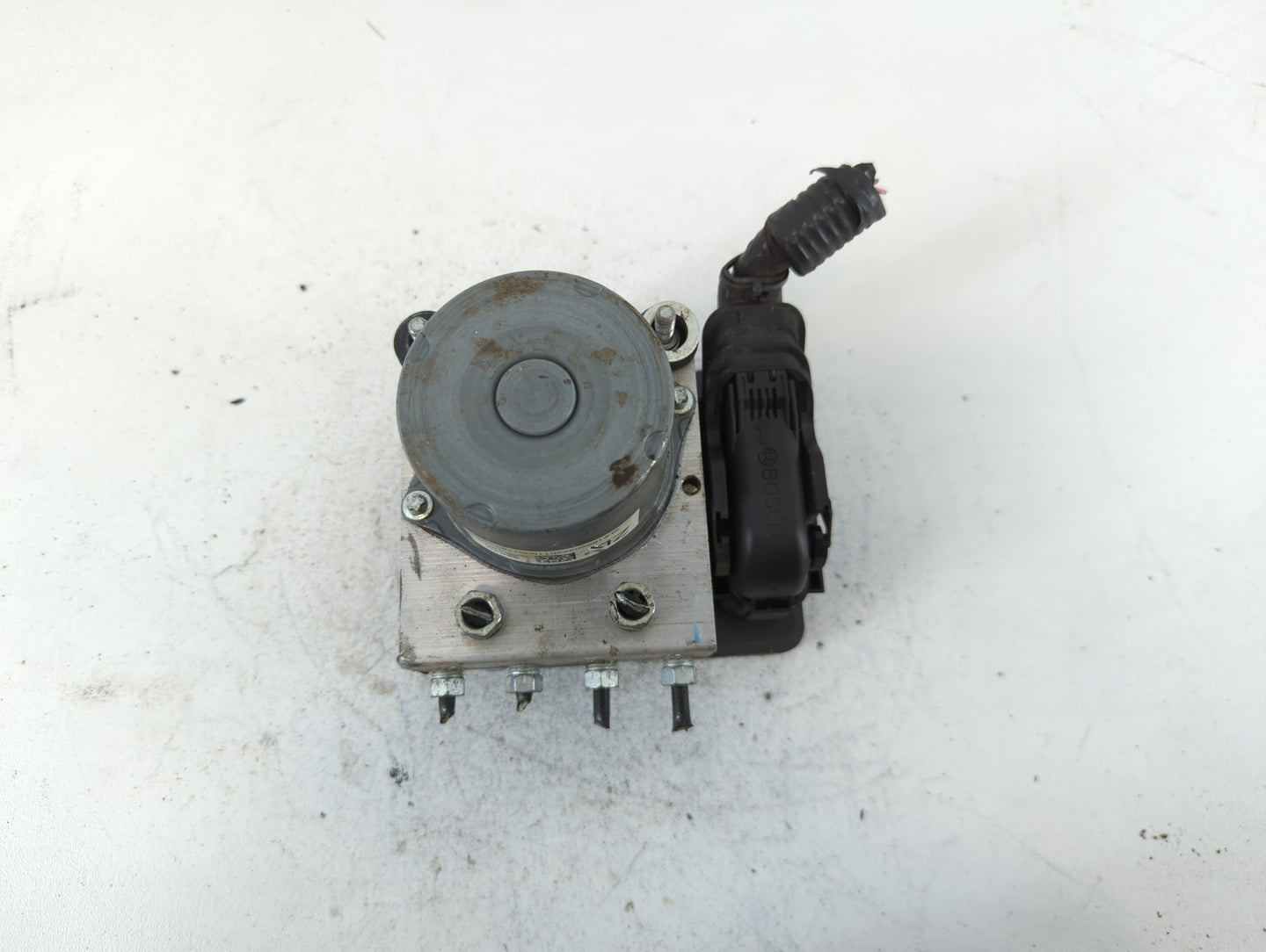 2018-2020 Toyota Camry ABS Pump Control Module Replacement P/N:44540 06290 Fits Fits 2018 2019 2020 OEM Used Auto Parts - Oemusedautoparts1.com