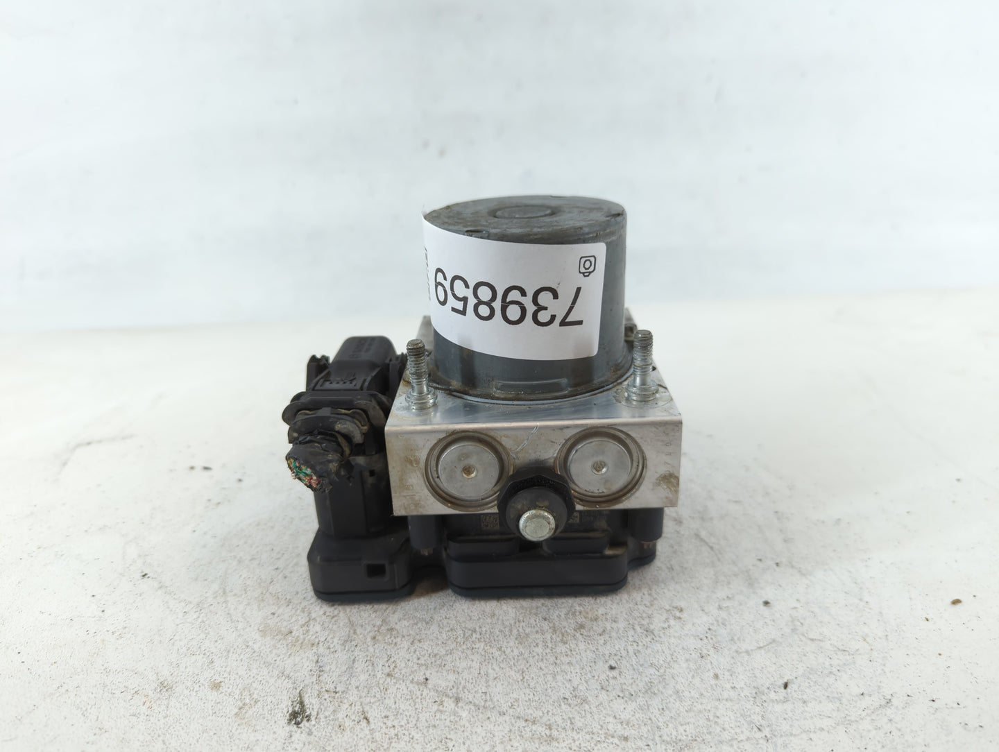 2014 Dodge Caravan ABS Pump Control Module Replacement P/N:P68183803AC Fits OEM Used Auto Parts - Oemusedautoparts1.com