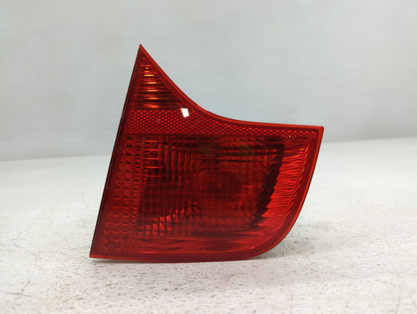 2005-2008 Audi A4 Tail Light Assembly Passenger Right OEM P/N:8781 965038-02 Fits Fits 2005 2006 2007 2008 OEM Used Auto Parts - Oemusedautoparts1.com