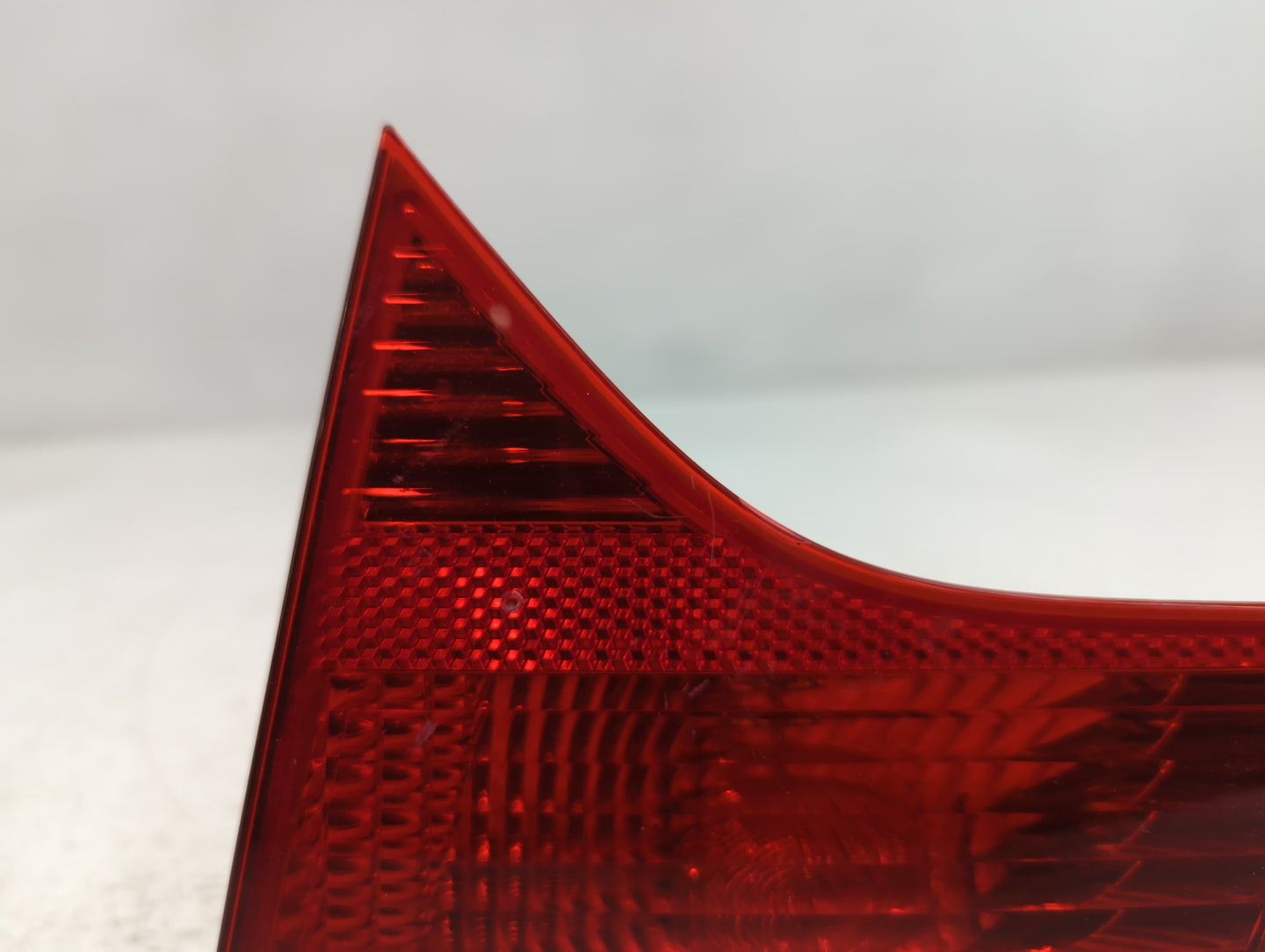 2005-2008 Audi A4 Tail Light Assembly Passenger Right OEM P/N:8781 965038-02 Fits Fits 2005 2006 2007 2008 OEM Used Auto Parts - Oemusedautoparts1.com