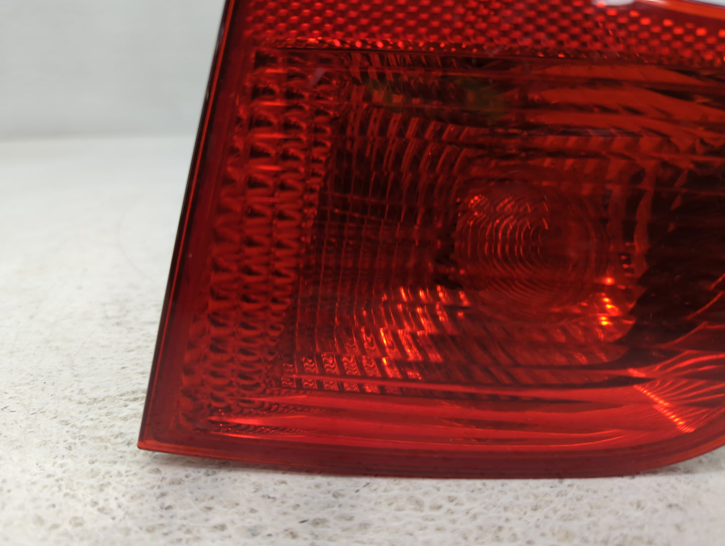 2005-2008 Audi A4 Tail Light Assembly Passenger Right OEM P/N:8781 965038-02 Fits Fits 2005 2006 2007 2008 OEM Used Auto Parts - Oemusedautoparts1.com