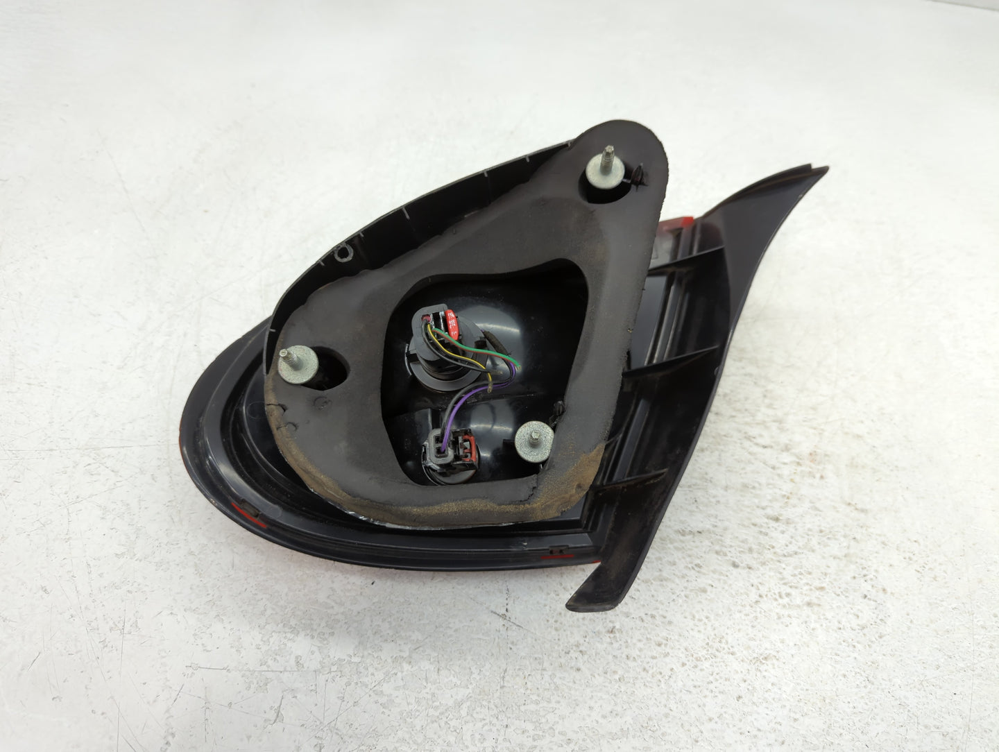 2003-2005 Dodge Neon Tail Light Assembly Driver Left OEM Fits Fits 2003 2004 2005 OEM Used Auto Parts - Oemusedautoparts1.com