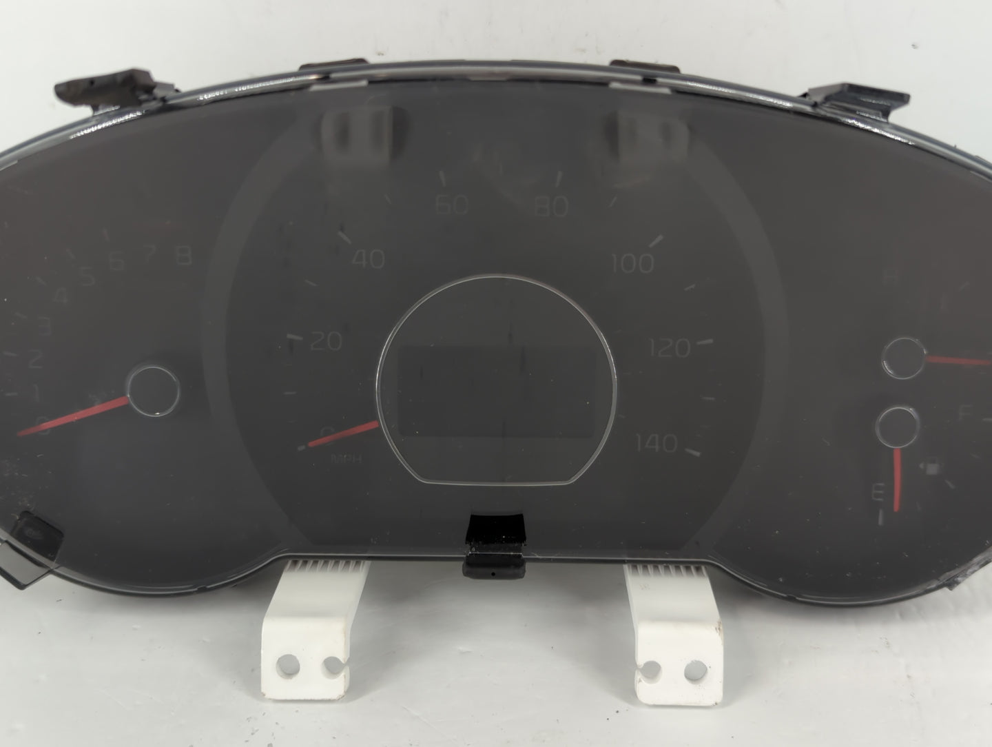 2017-2019 Kia Soul Instrument Cluster Speedometer Gauges P/N:94006-B2720 Fits Fits 2017 2018 2019 OEM Used Auto Parts - Oemusedautoparts1.com