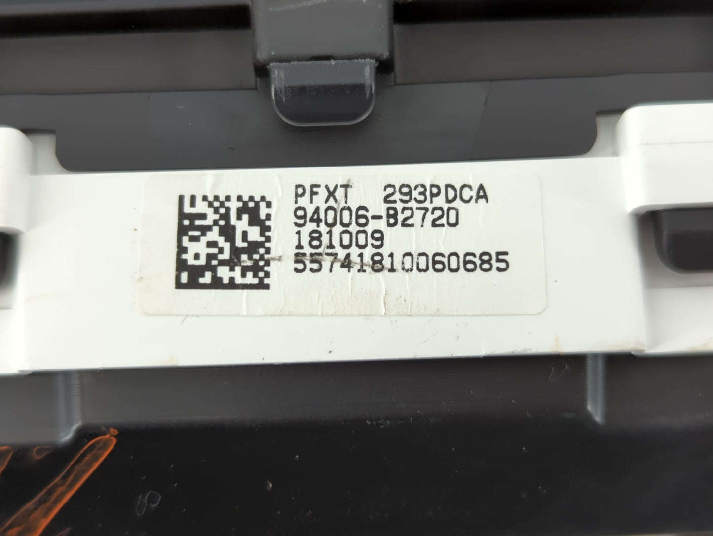 2017-2019 Kia Soul Instrument Cluster Speedometer Gauges P/N:94006-B2720 Fits Fits 2017 2018 2019 OEM Used Auto Parts - Oemusedautoparts1.com