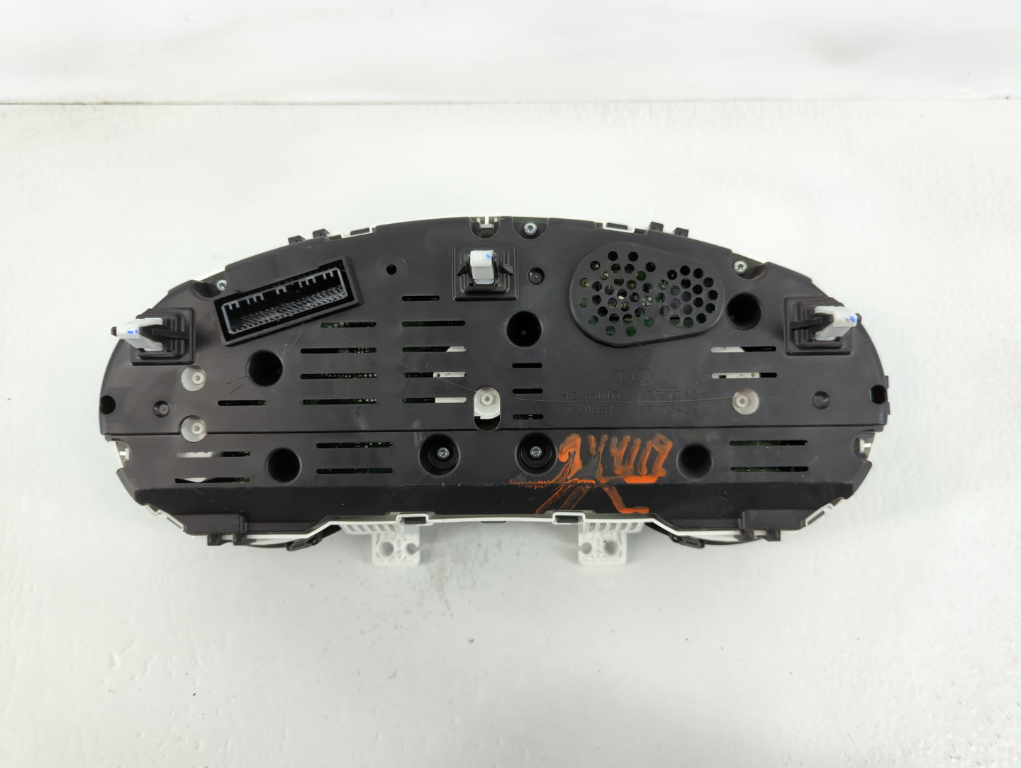 2017-2019 Kia Soul Instrument Cluster Speedometer Gauges P/N:94006-B2720 Fits Fits 2017 2018 2019 OEM Used Auto Parts - Oemusedautoparts1.com