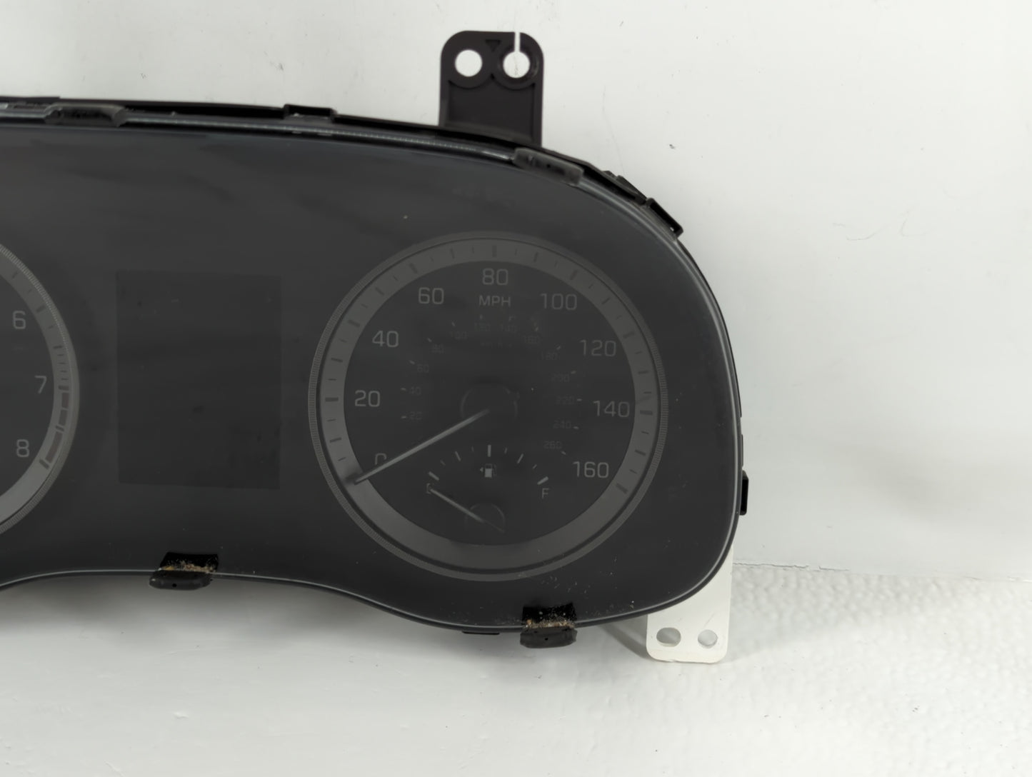 2018 Hyundai Tucson Instrument Cluster Speedometer Gauges P/N:94001-D3330 Fits OEM Used Auto Parts - Oemusedautoparts1.com
