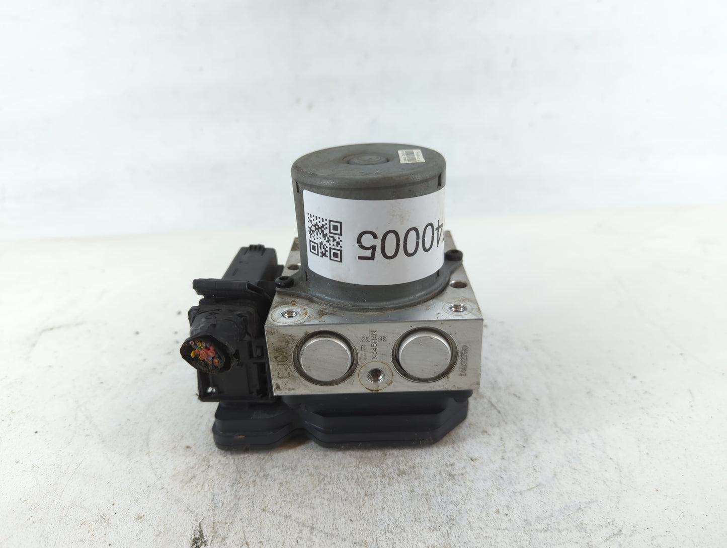 2015-2017 Hyundai Veloster ABS Pump Control Module Replacement P/N:58920-2V470 Fits Fits 2015 2016 2017 OEM Used Auto Parts - Oemusedautoparts1.com