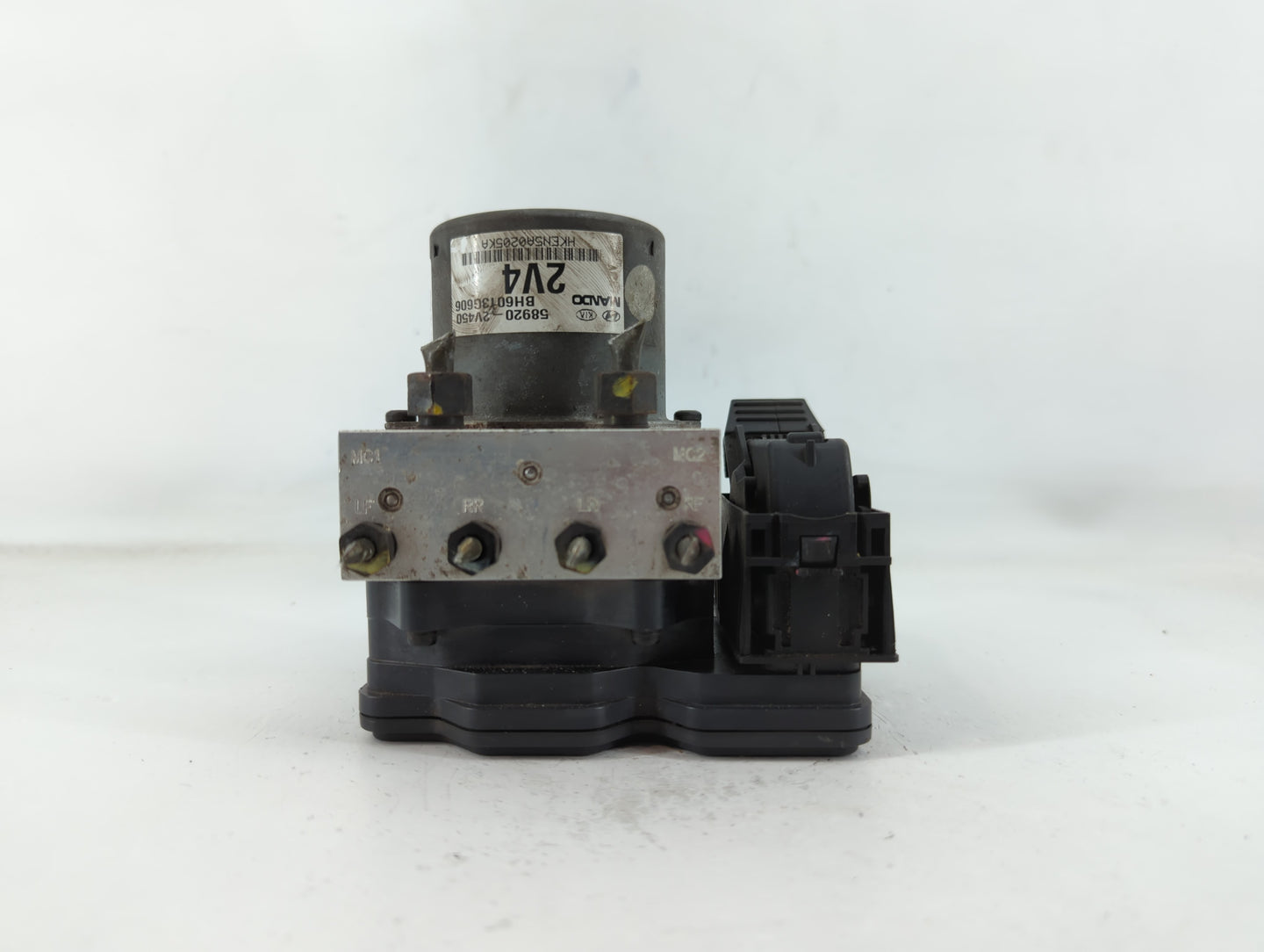 2013 Hyundai Veloster ABS Pump Control Module Replacement P/N:58920-2V450 Fits OEM Used Auto Parts - Oemusedautoparts1.com