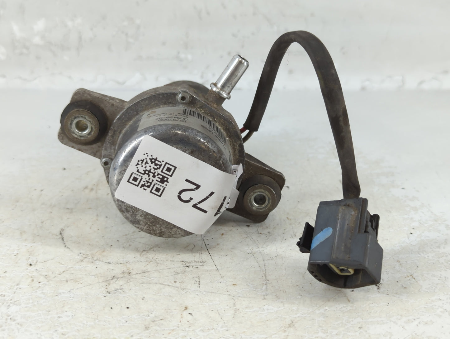 2009 Cadillac Cts Central Vaccum Lock Pump 15797569 - Oemusedautoparts1.com