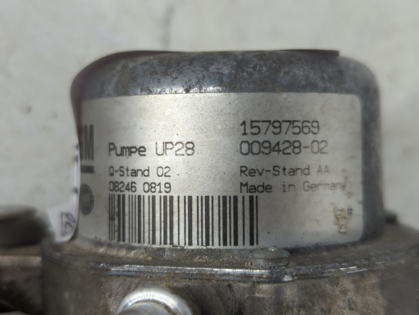 2009 Cadillac Cts Central Vaccum Lock Pump 15797569 - Oemusedautoparts1.com