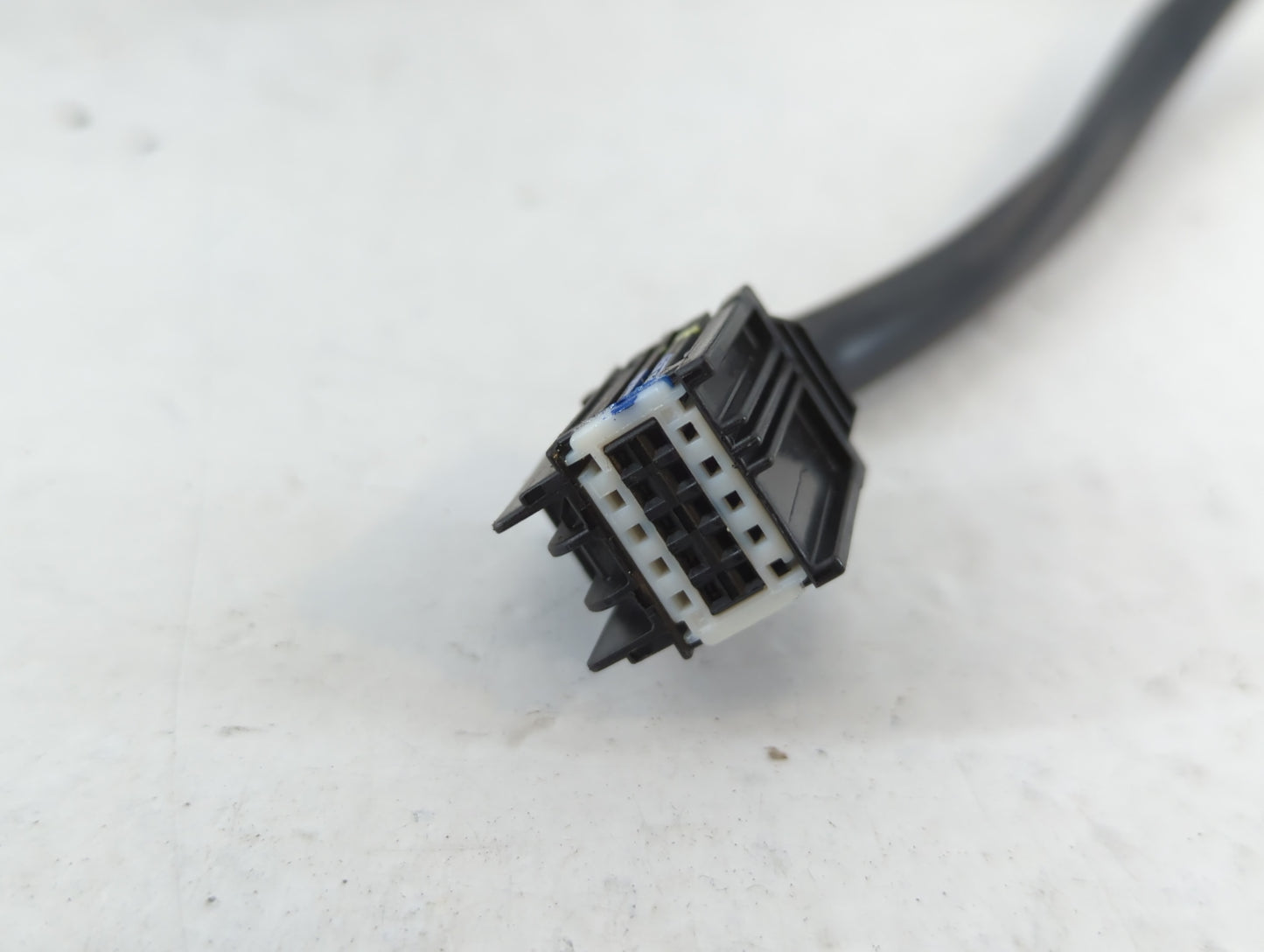 2015-2017 Gmc Terrain Side Mirror Replacement Driver Left View Door Mirror Fits Fits 2015 2016 2017 OEM Used Auto Parts - Oemusedautoparts1.com