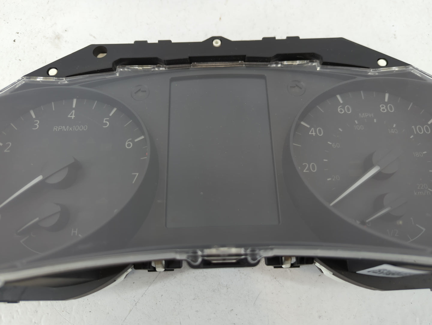 2018 Nissan Rogue Instrument Cluster Speedometer Gauges P/N:5HR0A/CVZ0 Fits OEM Used Auto Parts - Oemusedautoparts1.com