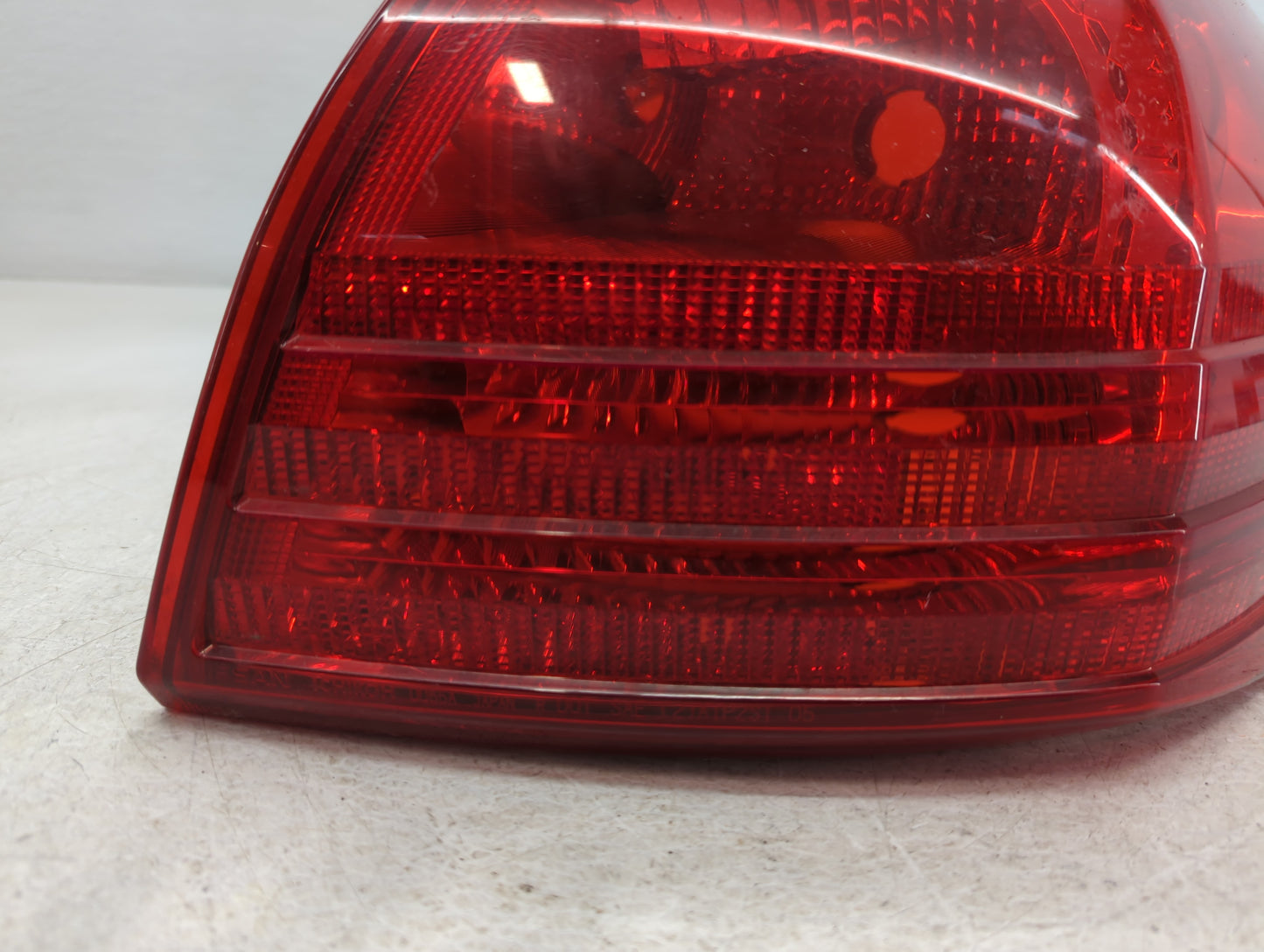 2008-2015 Nissan Rogue Tail Light Assembly Driver Left OEM Fits Fits 2008 2009 2010 2011 2012 2013 2014 2015 OEM Used Auto Parts - Oemusedautoparts1.com