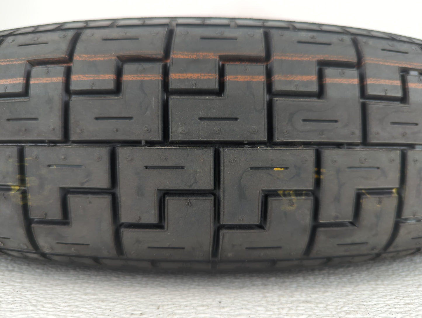 2011-2015 Jaguar Xf Spare Donut Tire Wheel Rim Oem - Oemusedautoparts1.com