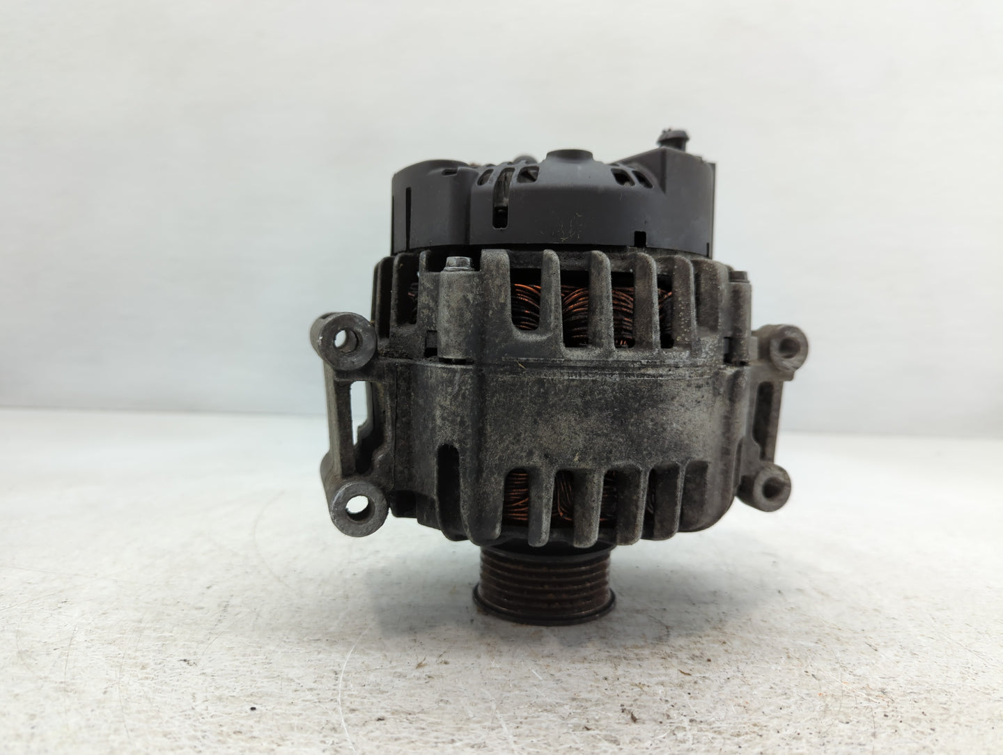 2009 Volkswagen Golf City Alternator Replacement Generator Charging Assembly Engine OEM P/N:06J 903 023 C Fits OEM Used Auto Parts - Oemusedautoparts1.com