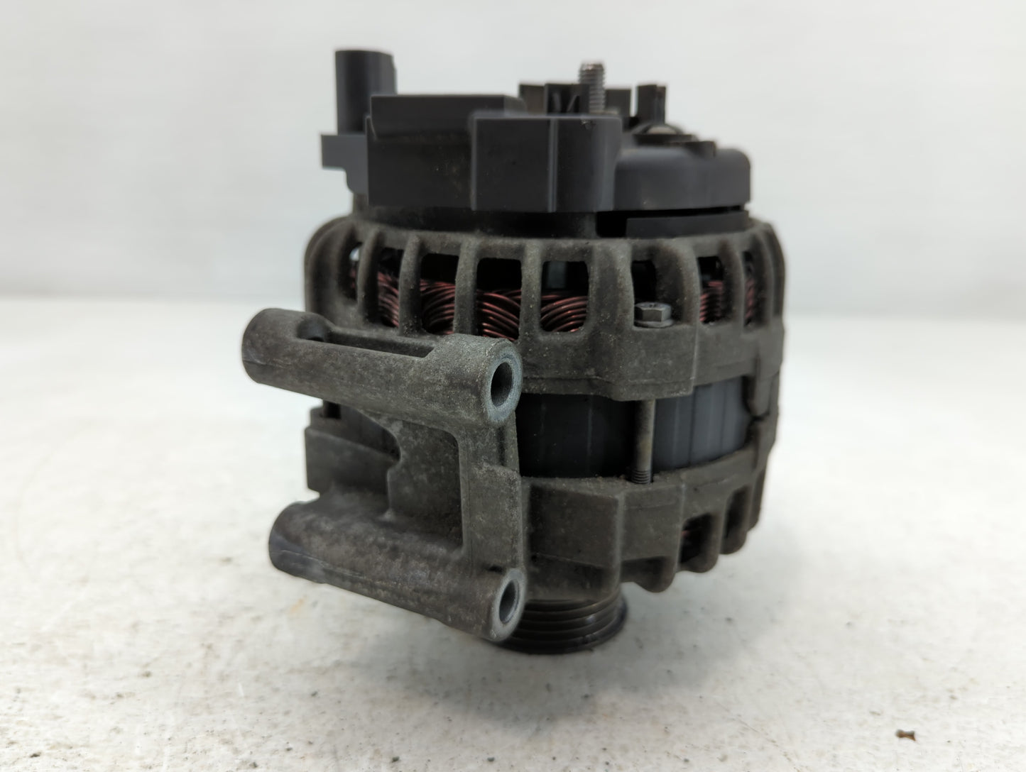 2013-2017 Volkswagen Jetta Alternator Replacement Generator Charging Assembly Engine OEM P/N:06K 903 023 Fits OEM Used Auto Parts - Oemusedautoparts1.com