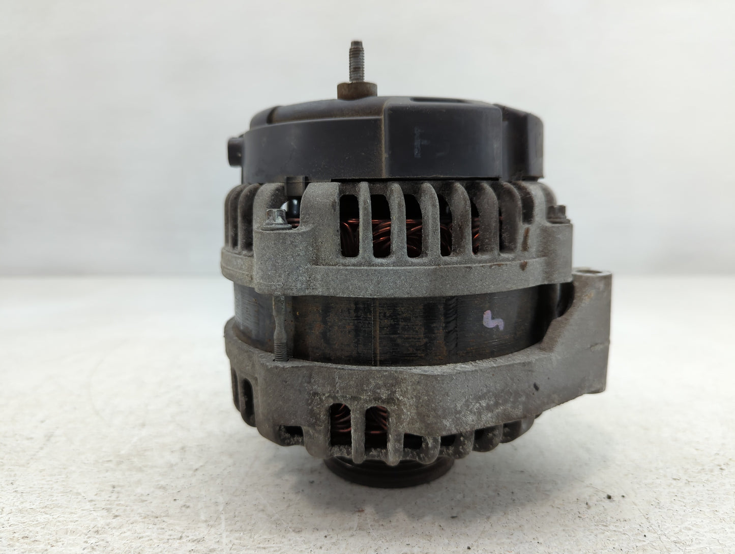 2007-2013 Gmc Sierra 1500 Alternator Replacement Generator Charging Assembly Engine OEM Fits OEM Used Auto Parts - Oemusedautoparts1.com