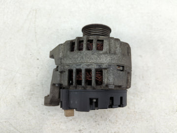 1999-2002 Volkswagen Passat Alternator Replacement Generator Charging Assembly Engine OEM P/N:06B 903 016D Fits OEM Used Auto Parts - Oemusedautoparts1.com