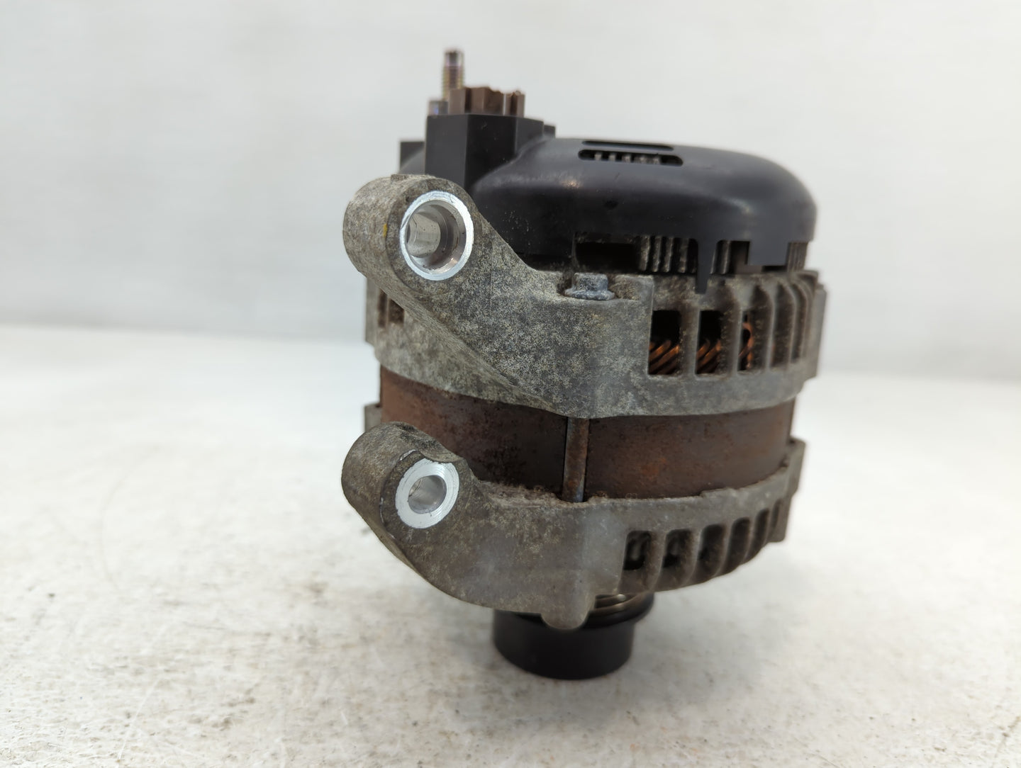 2013-2020 Ford Fusion Alternator Replacement Generator Charging Assembly Engine OEM P/N:DG1T-10300-BE Fits OEM Used Auto Parts - Oemusedautoparts1.com
