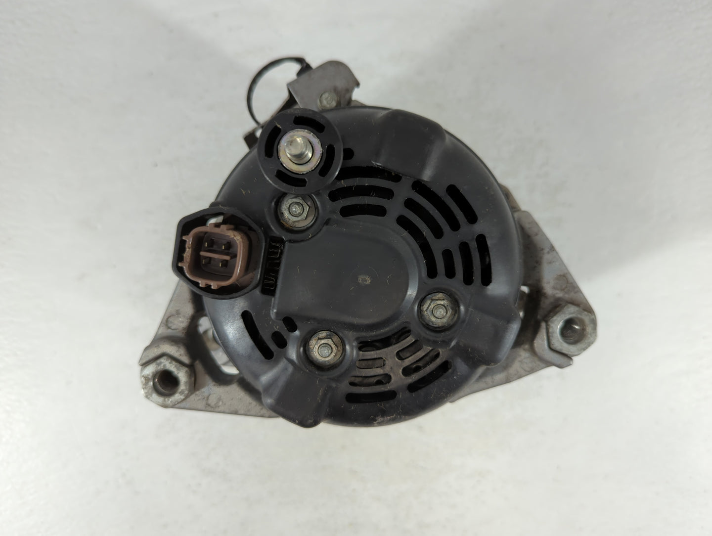 2017 Genesis G80 Alternator Replacement Generator Charging Assembly Engine OEM P/N:104211-8470 37300-3C552 Fits OEM Used Auto Parts - Oemusedautoparts1.com
