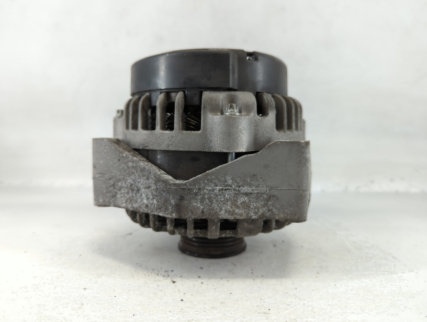 2007-2009 Saab 9-7x Alternator Replacement Generator Charging Assembly Engine OEM Fits Fits 2007 2008 2009 OEM Used Auto Parts - Oemusedautoparts1.com