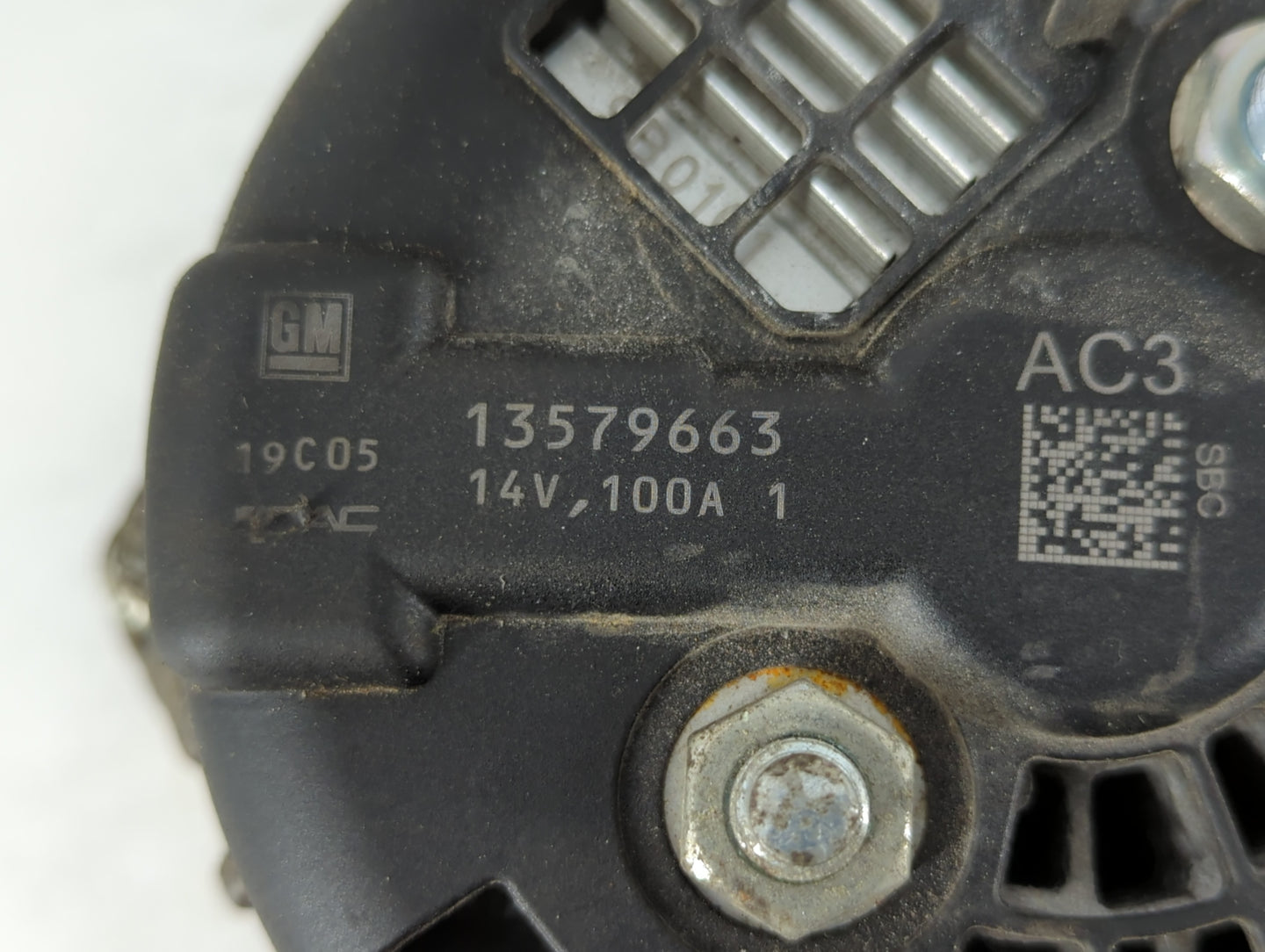 2012-2019 Chevrolet Sonic Alternator Replacement Generator Charging Assembly Engine OEM P/N:13579663 Fits OEM Used Auto Parts - Oemusedautoparts1.com