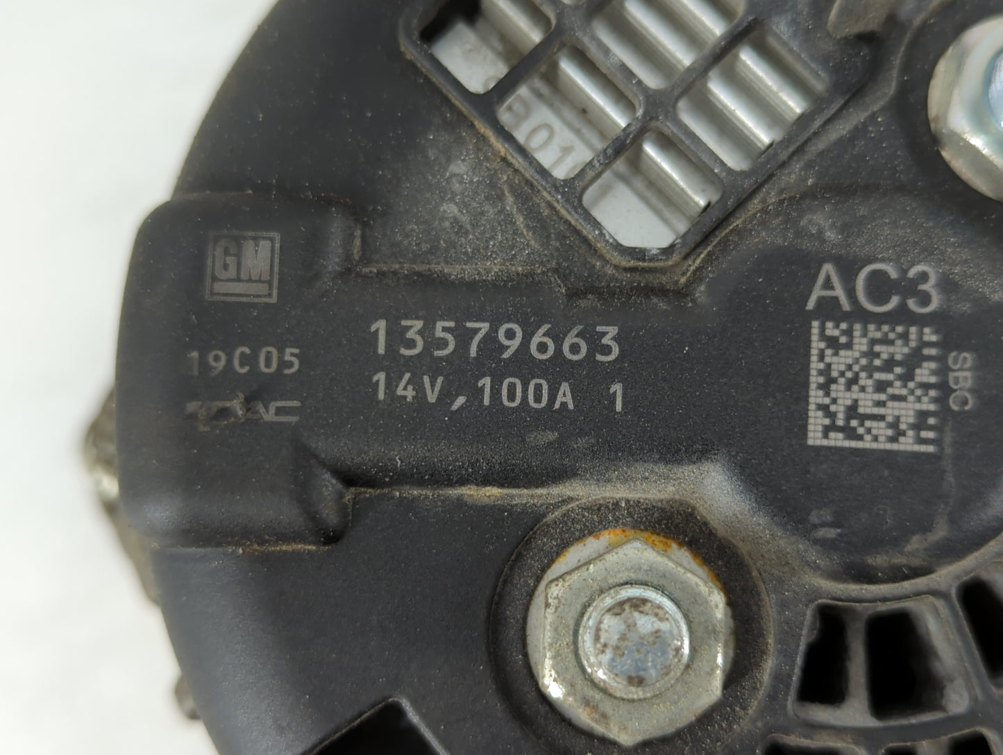 2012-2019 Chevrolet Sonic Alternator Replacement Generator Charging Assembly Engine OEM P/N:13579663 Fits OEM Used Auto Parts - Oemusedautoparts1.com