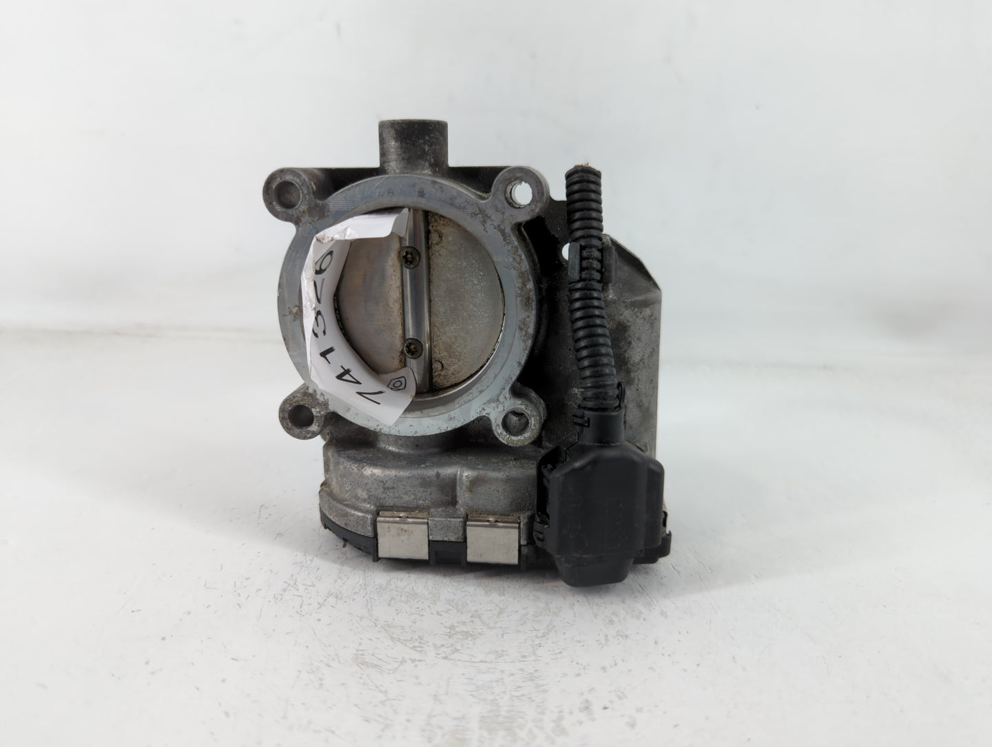 2012-2015 Mercedes-Benz C250 Throttle Body P/N:0 280 750 175 A 266 141 05 25 Fits OEM Used Auto Parts - Oemusedautoparts1.com