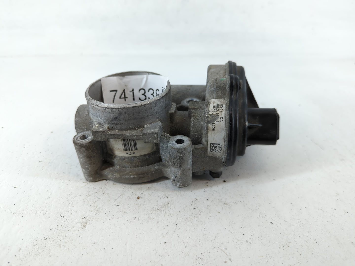 2008-2011 Ford Focus Throttle Body P/N:08261 8S4E-CA Fits Fits 2008 2009 2010 2011 2012 2013 OEM Used Auto Parts - Oemusedautoparts1.com