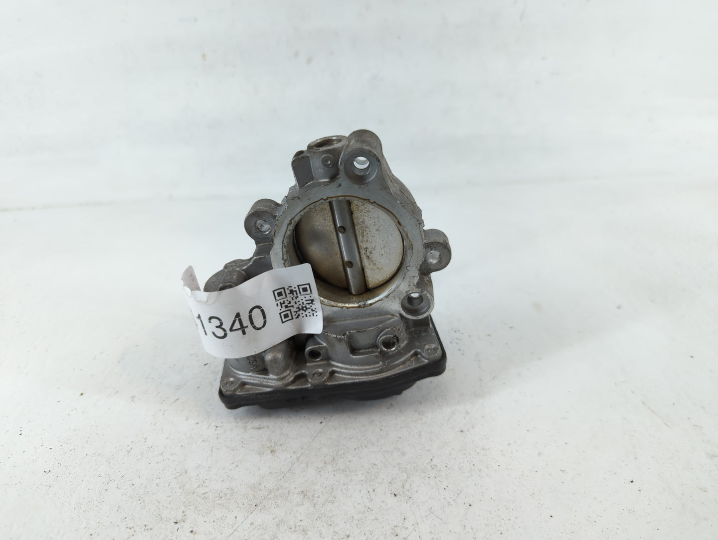 2021-2022 Ford Escape Throttle Body P/N:C20 331 1717 HX7G-9F991-AA Fits Fits 2021 2022 OEM Used Auto Parts - Oemusedautoparts1.com