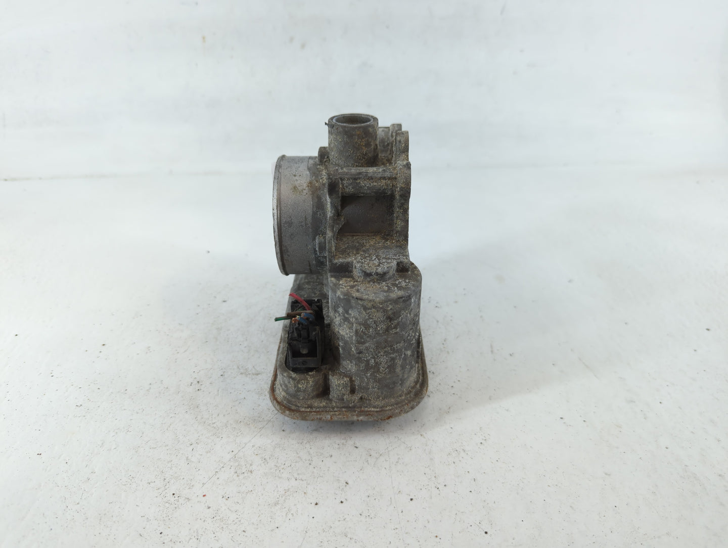 2007-2017 Jeep Patriot Throttle Body Fits Fits 2007 2008 2009 2010 2011 2012 2013 2014 2015 2016 2017 2018 OEM Used Auto Parts - Oemusedautoparts1.com