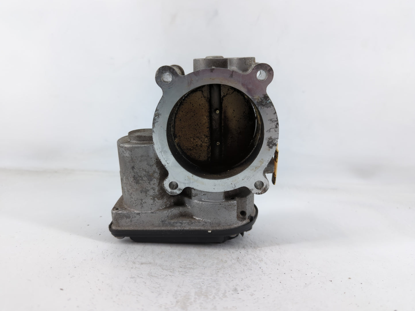 2011-2017 Ford F-150 Throttle Body P/N:F111C-1383 Fits Fits 2011 2012 2013 2014 2015 2016 2017 2018 2019 OEM Used Auto Parts - Oemusedautoparts1.com