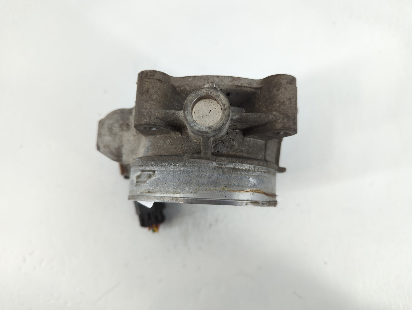 2006-2011 Cadillac Dts Throttle Body P/N:2800 Fits Fits 2006 2007 2008 2009 2010 2011 OEM Used Auto Parts - Oemusedautoparts1.com