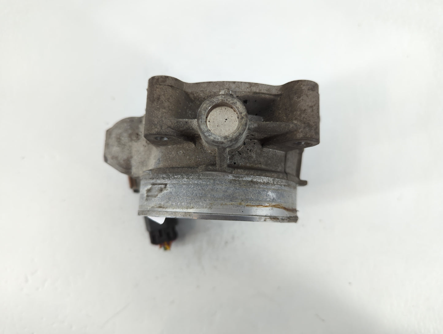 2006-2011 Cadillac Dts Throttle Body P/N:2800 Fits Fits 2006 2007 2008 2009 2010 2011 OEM Used Auto Parts - Oemusedautoparts1.com