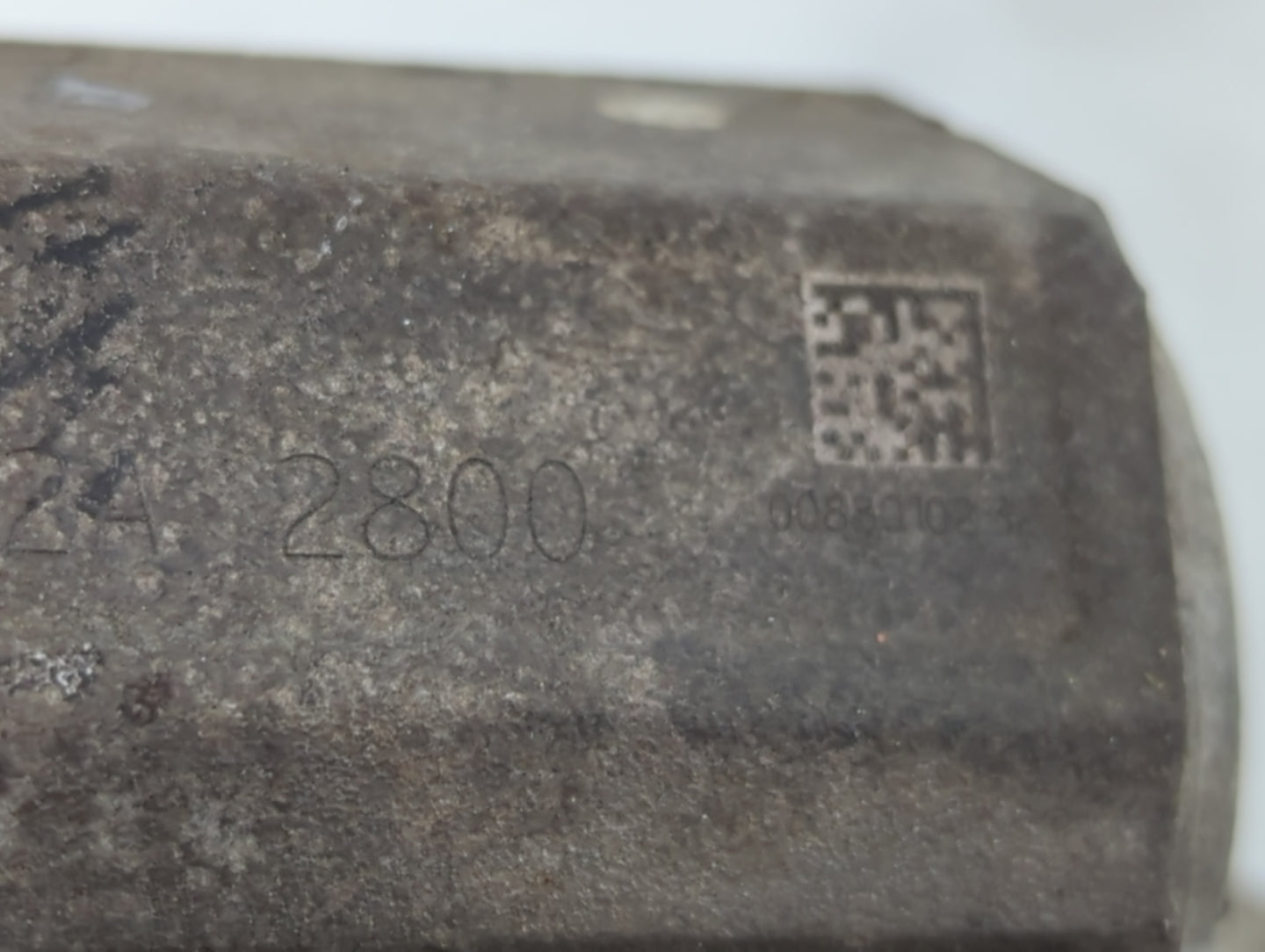 2006-2011 Cadillac Dts Throttle Body P/N:2800 Fits Fits 2006 2007 2008 2009 2010 2011 OEM Used Auto Parts - Oemusedautoparts1.com